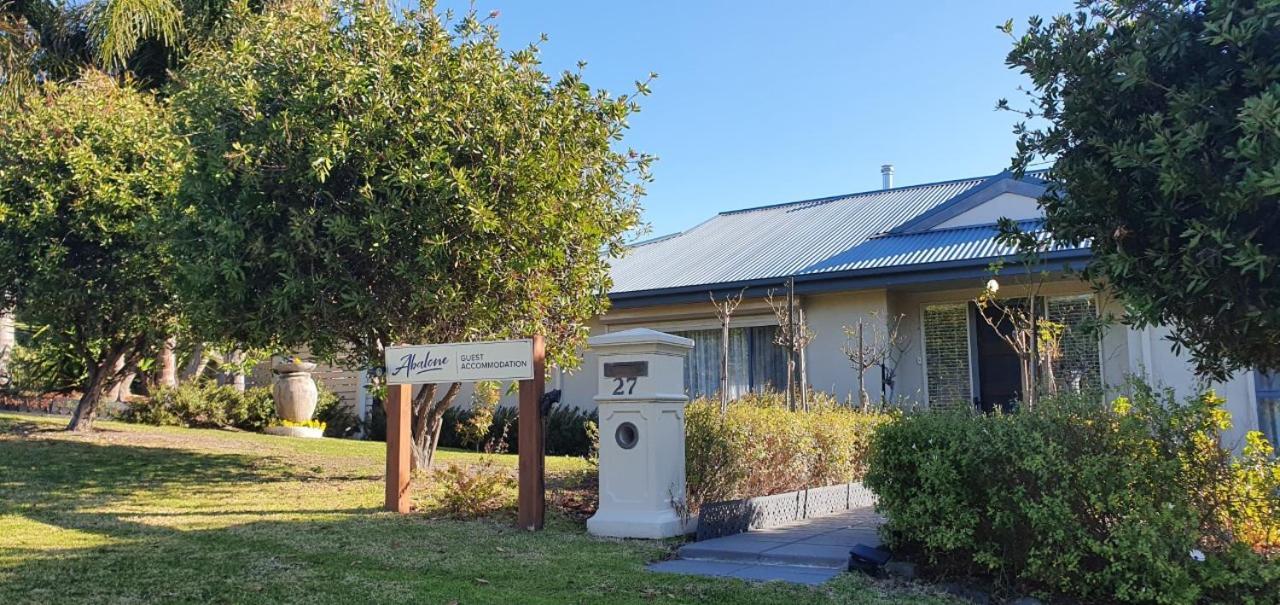 Abalone Guest Accommodation レイクス・エントランス エクステリア 写真